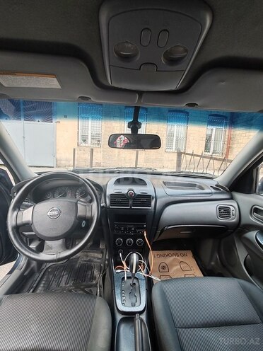 Nissan Sunny-8
