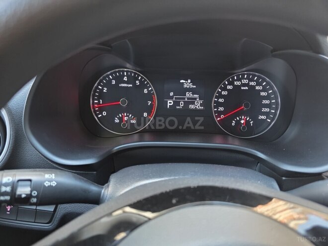 Kia Cerato-8
