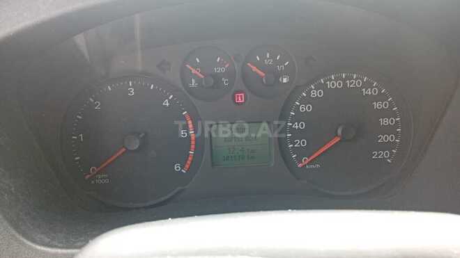 Ford Transit-14