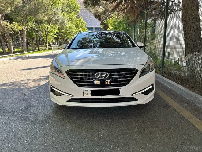 Hyundai Sonata-2