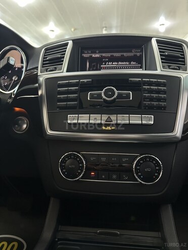 Mercedes ML 350 4MATIC-16
