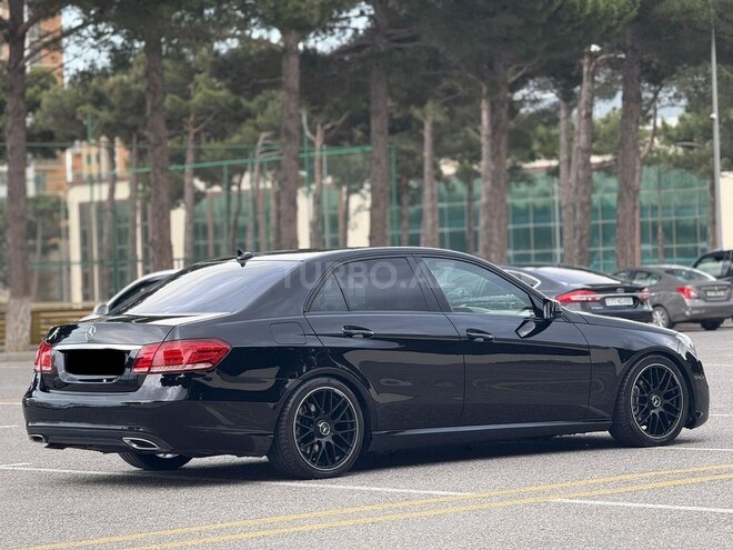 Mercedes E 250-12