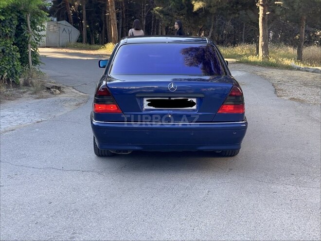 Mercedes C 240-15