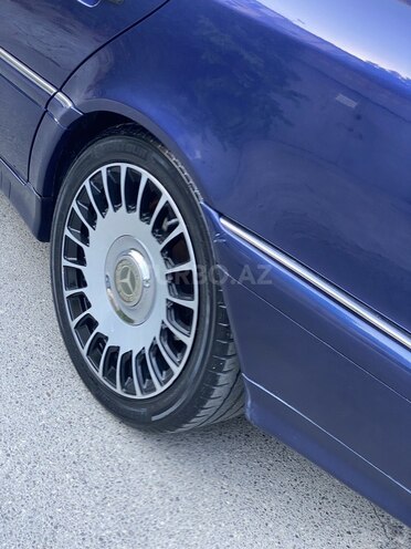 Mercedes C 240-11