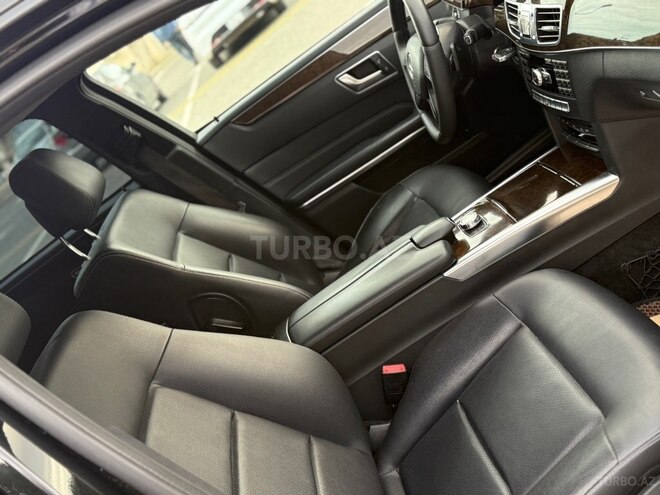 Mercedes E 250-16