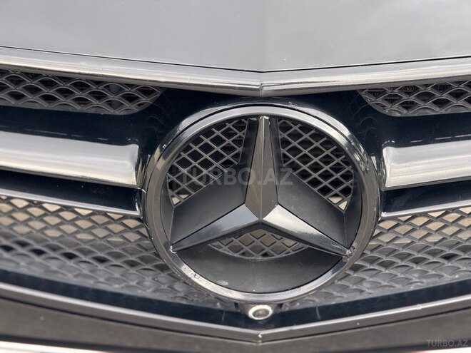 Mercedes E 250-19