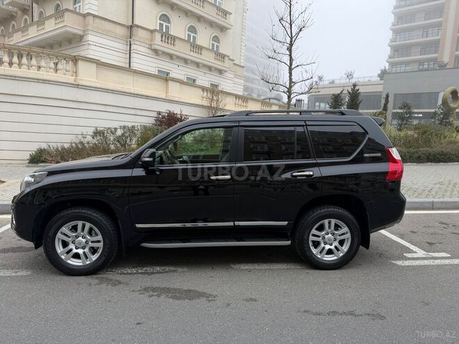 Toyota Land Cruiser Prado 2012, 260,000 km - 4.0 л - Bakı