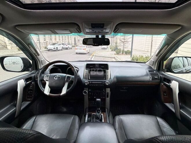 Toyota Land Cruiser Prado 2012, 260,000 km - 4.0 л - Bakı