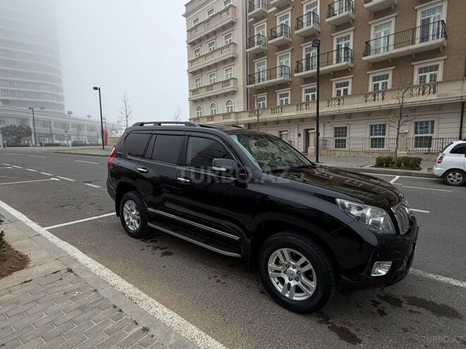 Toyota Land Cruiser Prado 2012, 260,000 km - 4.0 л - Bakı