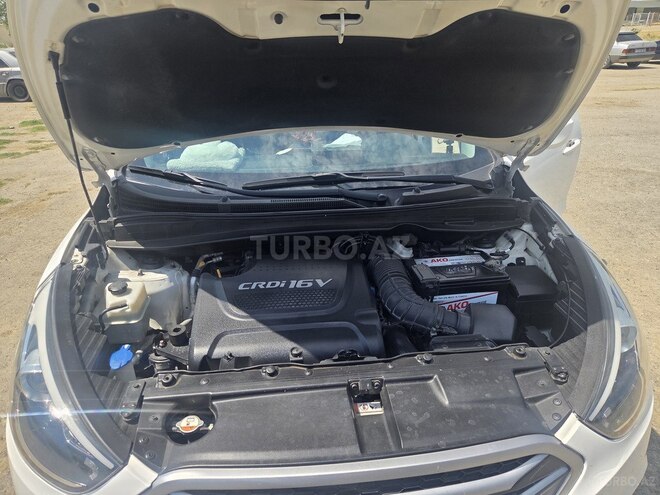 Hyundai Tucson-12