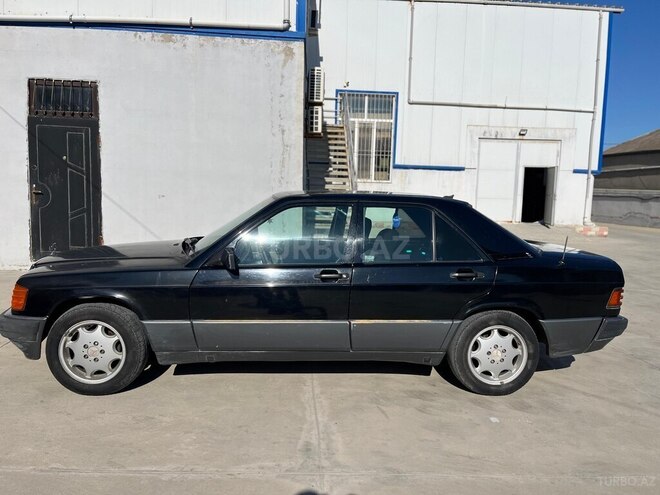 Mercedes 190-3