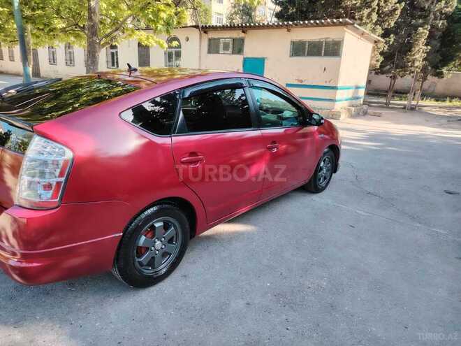 Toyota Prius-4