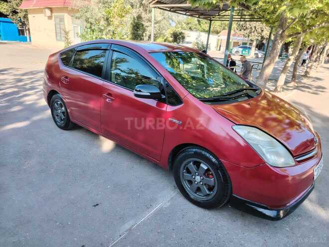 Toyota Prius-3