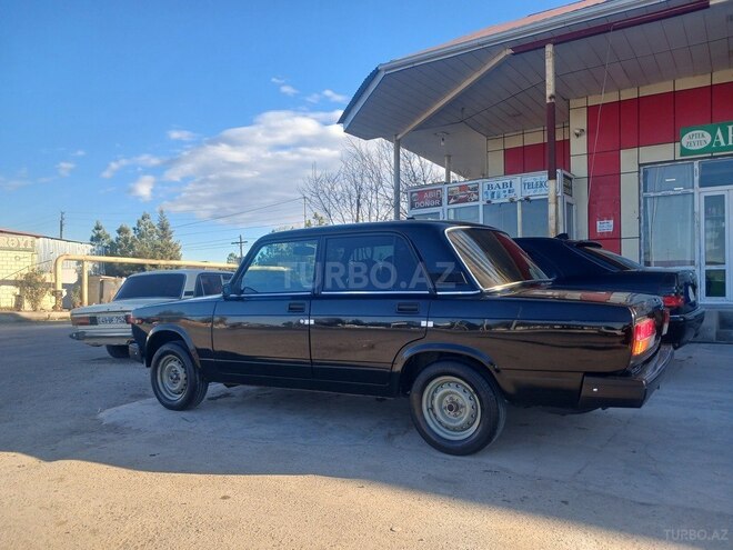 LADA (VAZ) 2107-3