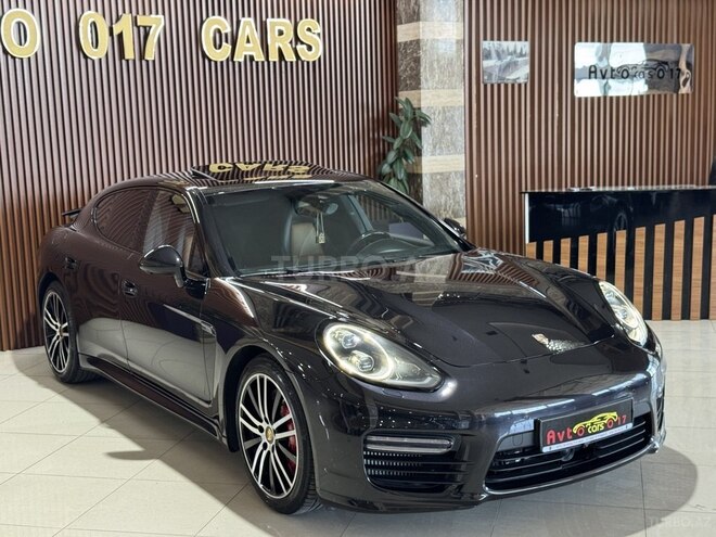 Porsche Panamera Turbo-3