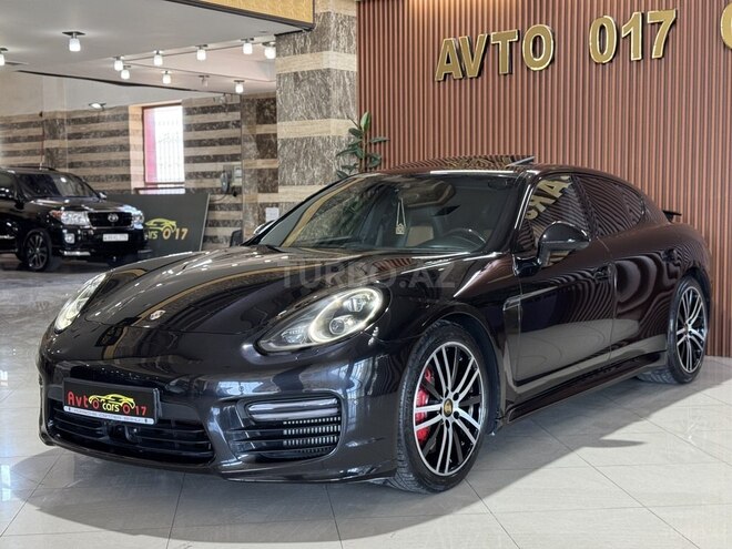 Porsche Panamera Turbo-6