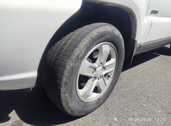 Kia Sportage-12