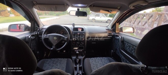 Opel Astra-10