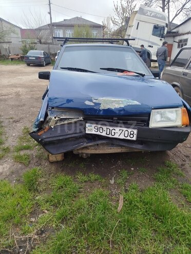LADA (VAZ) 2108-1