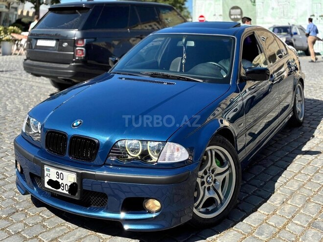 BMW 320-2