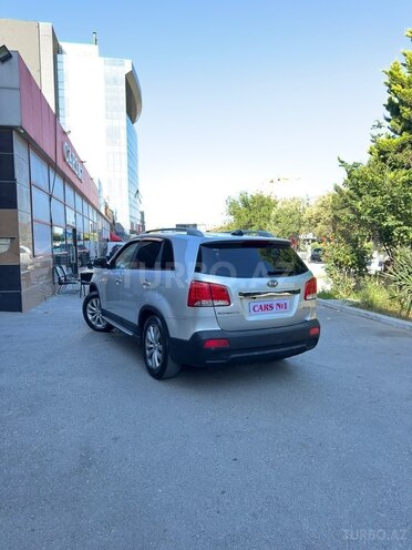 Kia Sorento-5