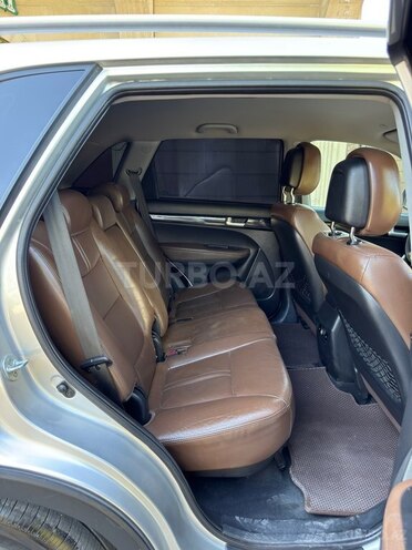 Kia Sorento-14
