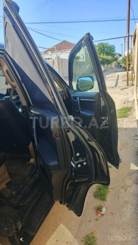 Toyota Land Cruiser-10