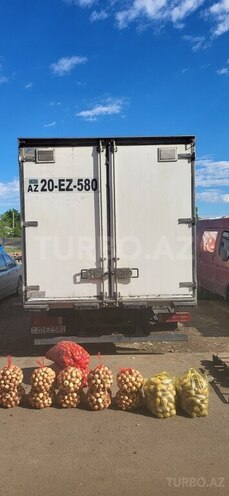 Mercedes Atego 818-9