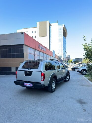 Nissan Navara-7