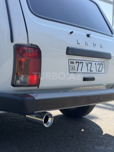 LADA (VAZ) Niva-8