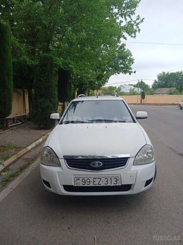 LADA (VAZ) Priora-1