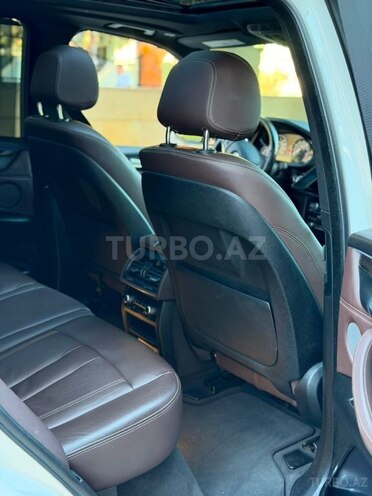 BMW X5-7