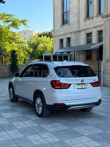 BMW X5-8