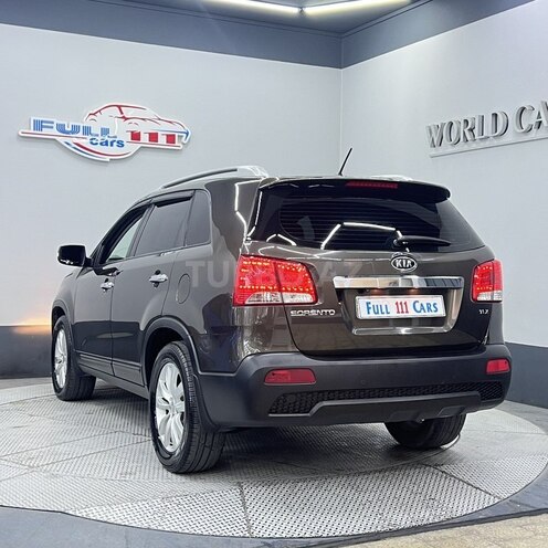 Kia Sorento-5