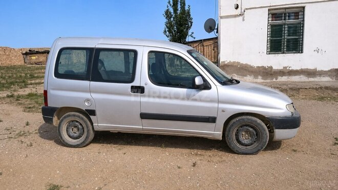 Peugeot Partner-9
