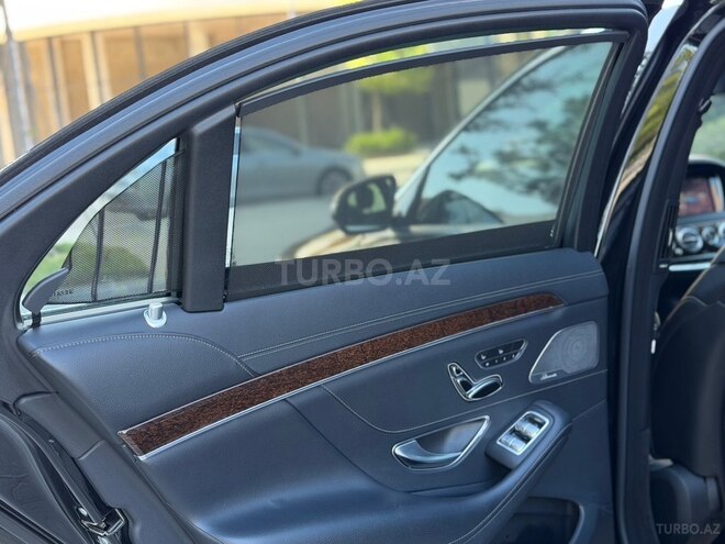 Mercedes S 400-8