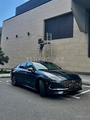 Hyundai Sonata-3