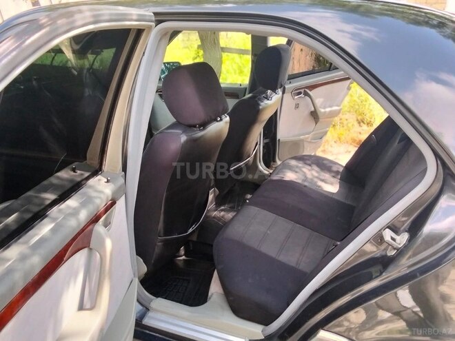 Mercedes C 220-6