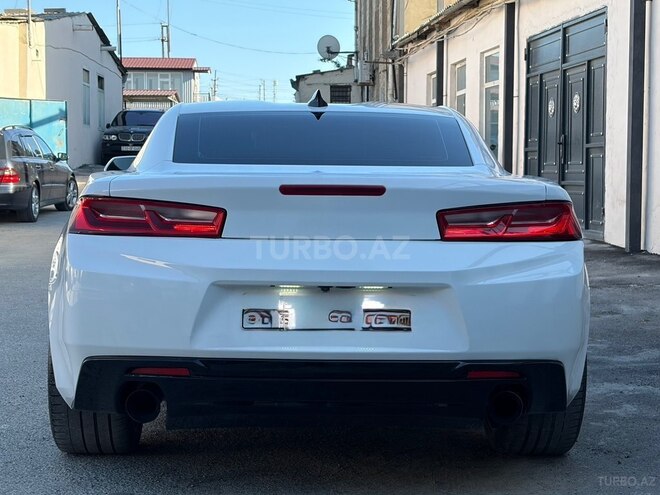 Chevrolet Camaro-8