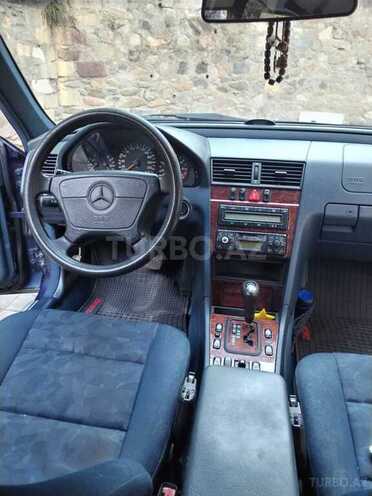 Mercedes C 180-19