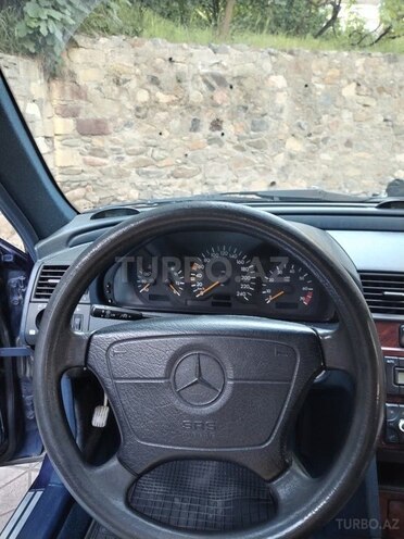 Mercedes C 180-10