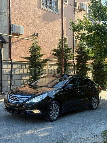 Hyundai Sonata-7