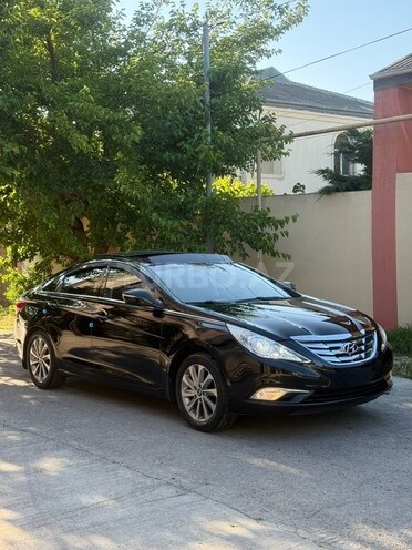 Hyundai Sonata-6