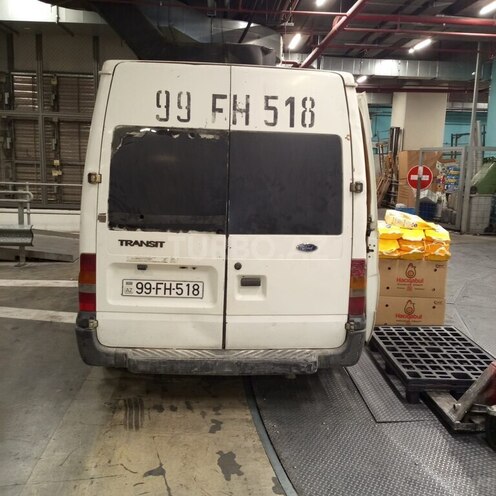 Ford Transit-2