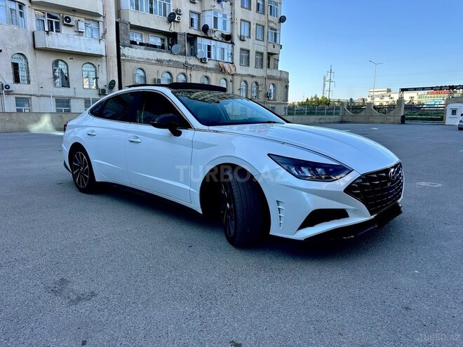 Hyundai Sonata-4