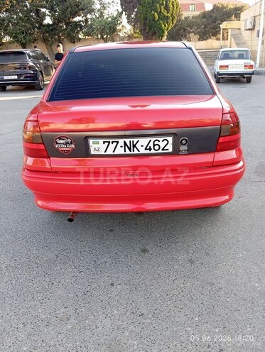 Opel Astra-11