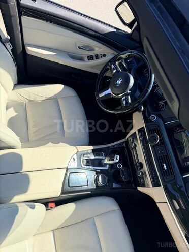 BMW 528-9