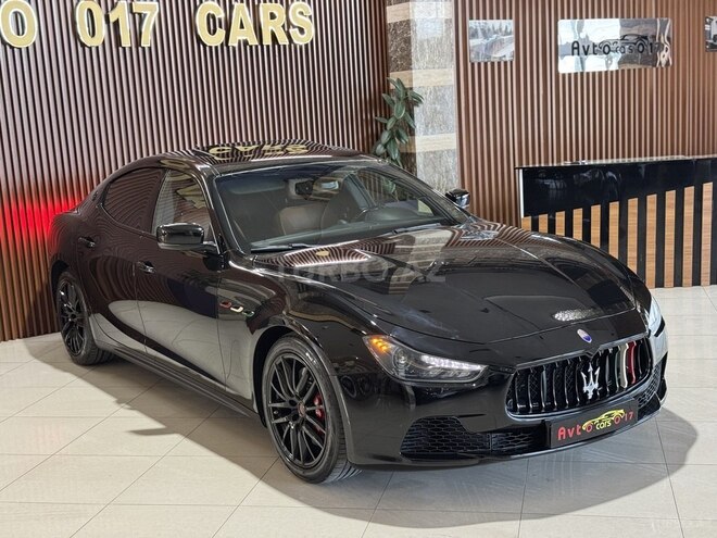 Maserati Ghibli-3