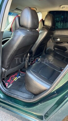 Chevrolet Cruze-10