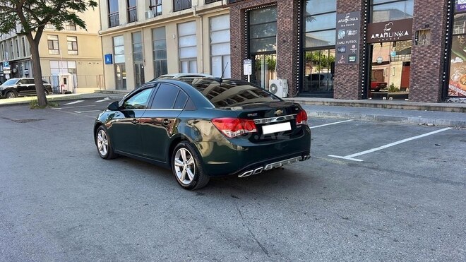 Chevrolet Cruze-4